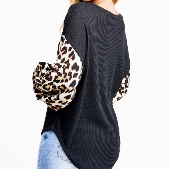 Black Thermal Animal Print Bell Sleeves Top - Picture 2 of 6